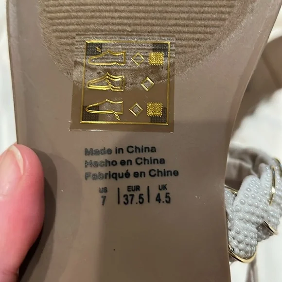 Draper James, braided pearl accent, size 7 sandal - Picture 3 of 6